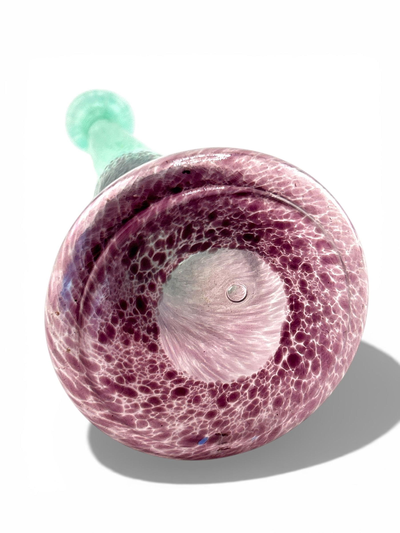 1970s Bertil Vallien Swedish "Windpipe" Purple & Green Art Glass Vase for Kosta Boda - 6