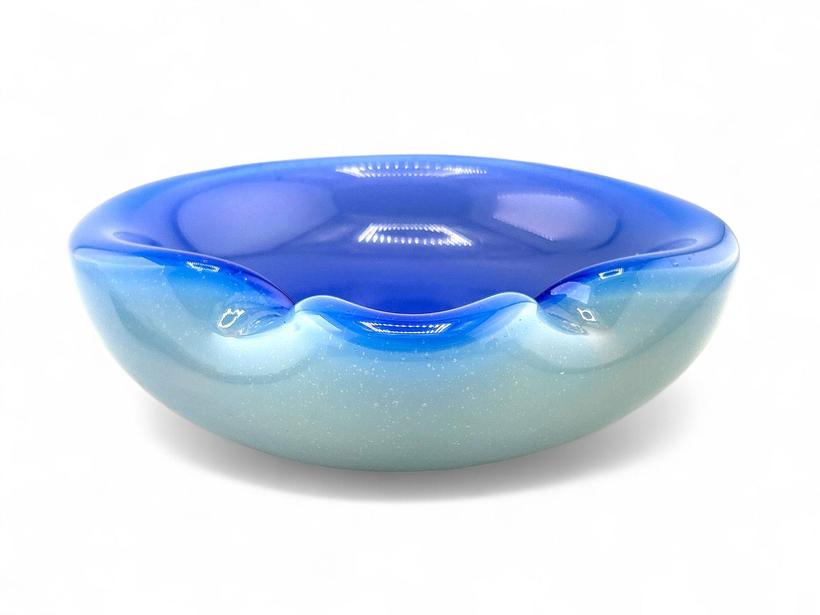 Vintage Italian Murano Opaline Blue & White Cased Pinch Glass Ashtray Catchall - 2