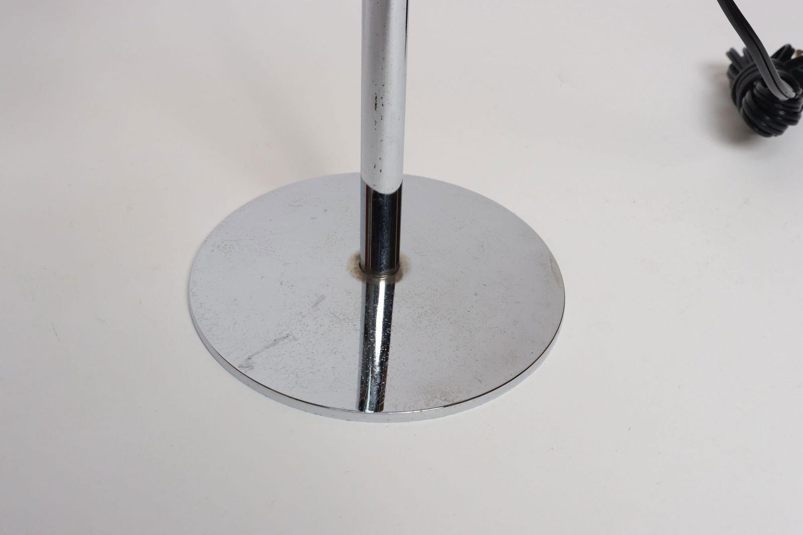 Vintage Koch & Lowy Chrome Adjustable Task / Table Lamp With Articulating Shade - 17