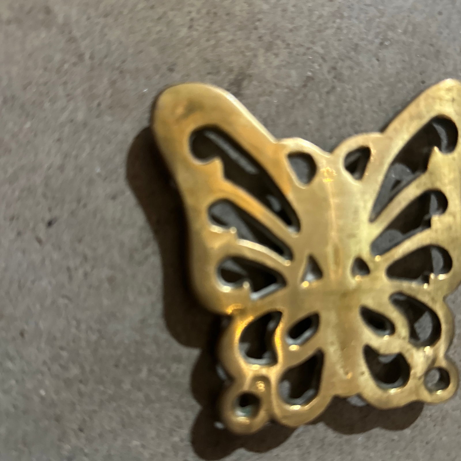 1970s Small Brass Simple Butterfly Trivet/Hot Plate - 2