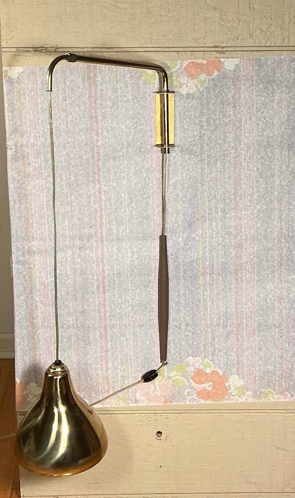 Telescopic Arm Wall Lamp With Brass Metal Shade Attributed to Gunnel Nyman, MCM 1950s - 4