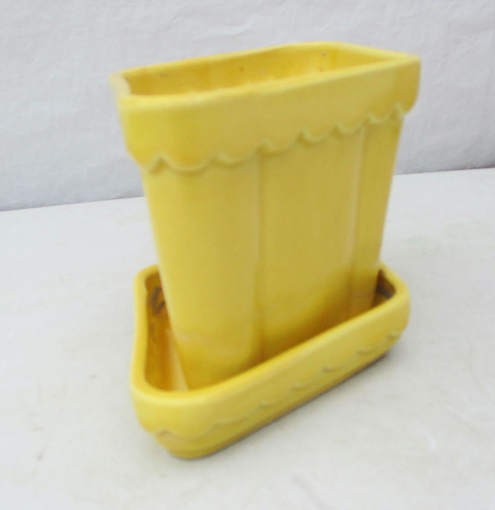 Vintage 1930s Yellow Art Deco Ceramic Planter - 3
