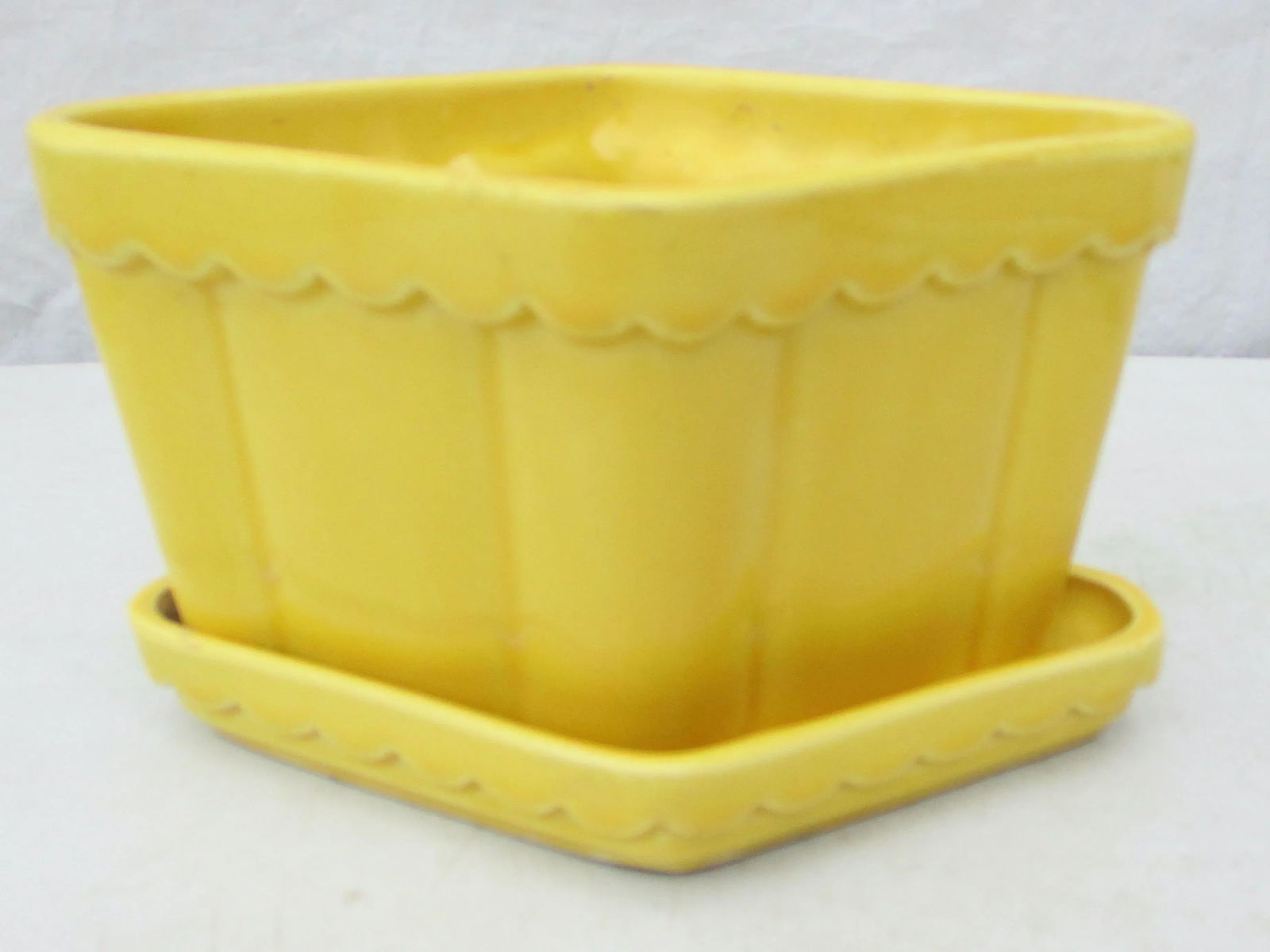 Vintage 1930s Yellow Art Deco Ceramic Planter - 7