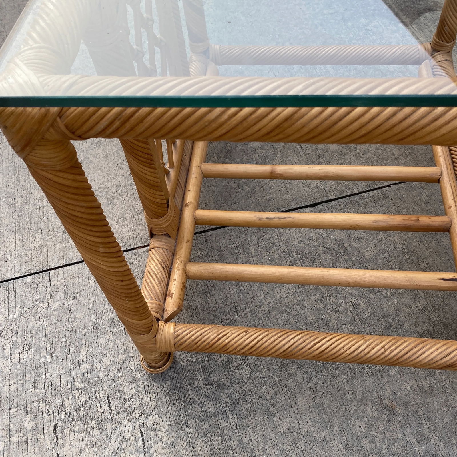 1970s Boho Chic Bamboo Side Table - 4