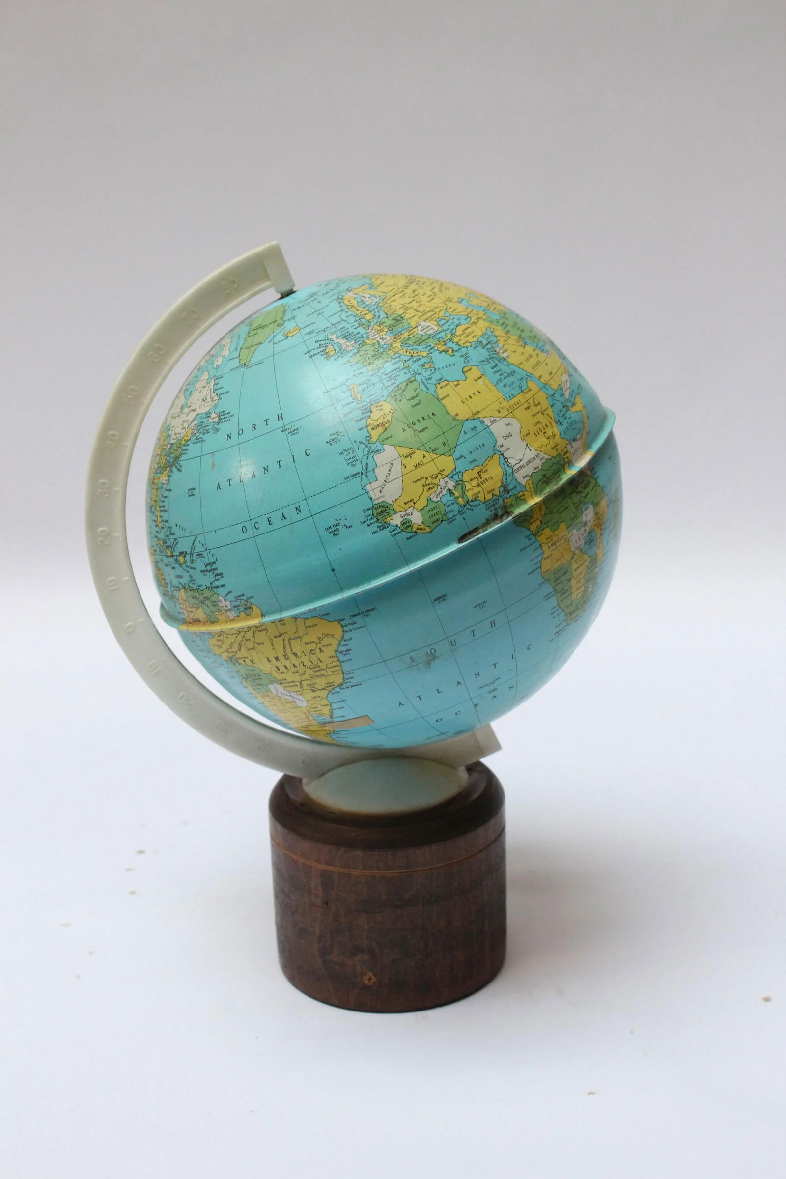 Mid-Century American Modern Tin Litho Globe With Cork Base - 4
