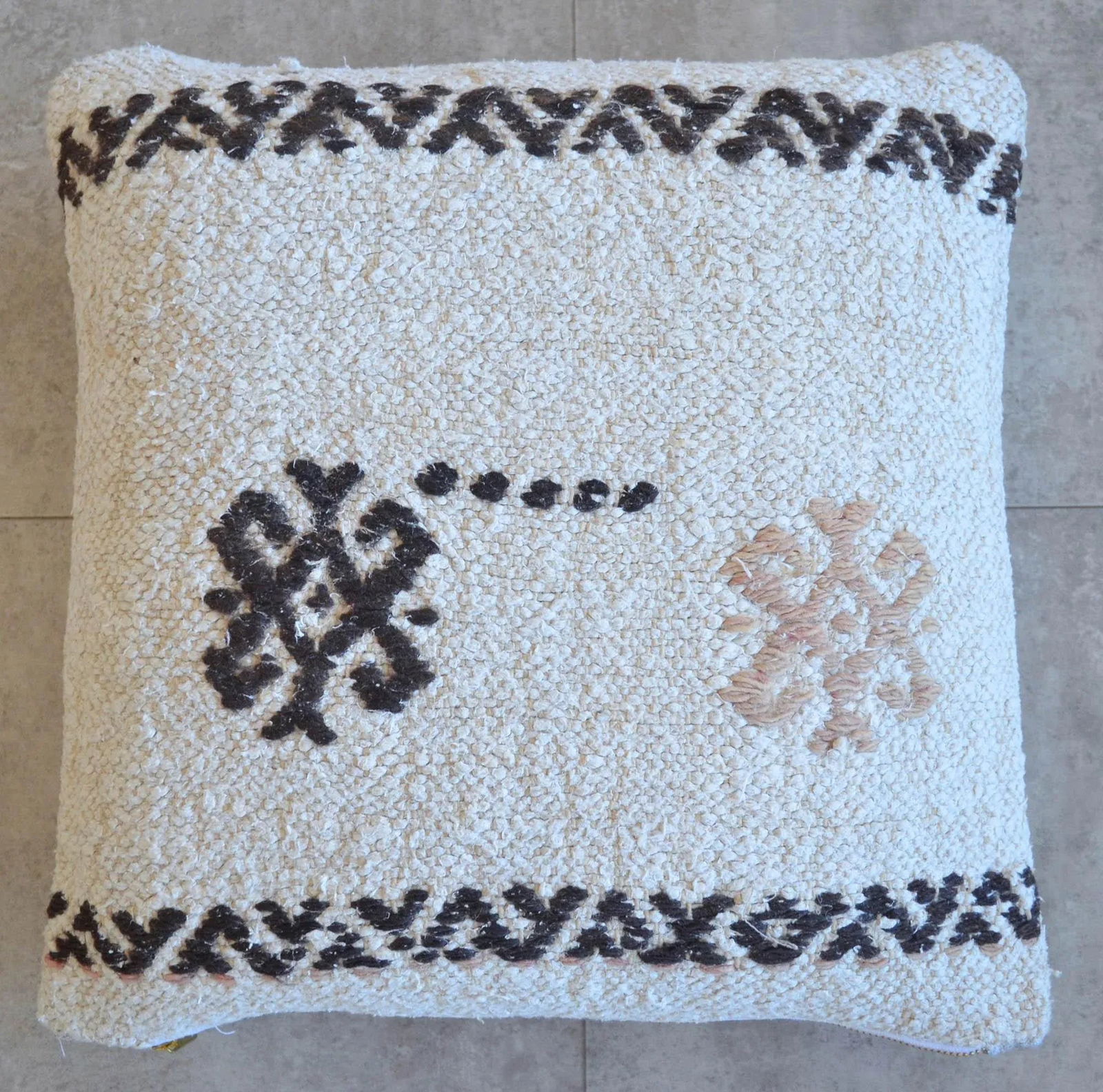 Vintage Handmade Hemp Kilim Rug Pillow Cover - 4