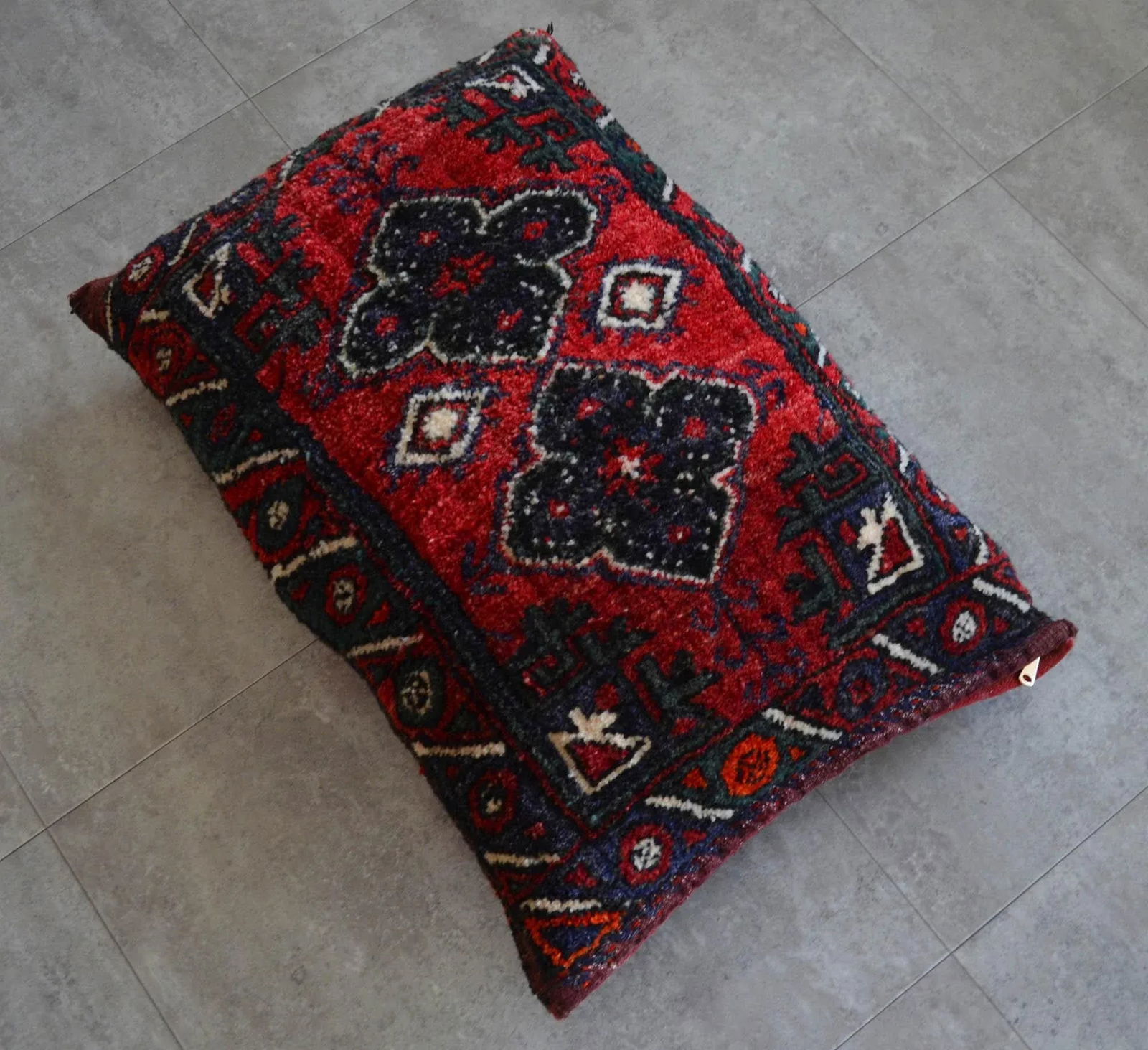 1960s Hand-Knotted Turkish Rug Pillow Cover - 2