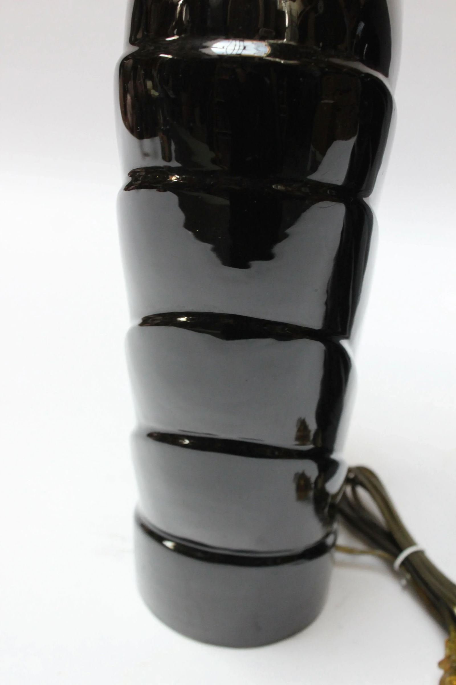 Pair of Postmodern Black Ceramic Table Lamps by O Design - 10