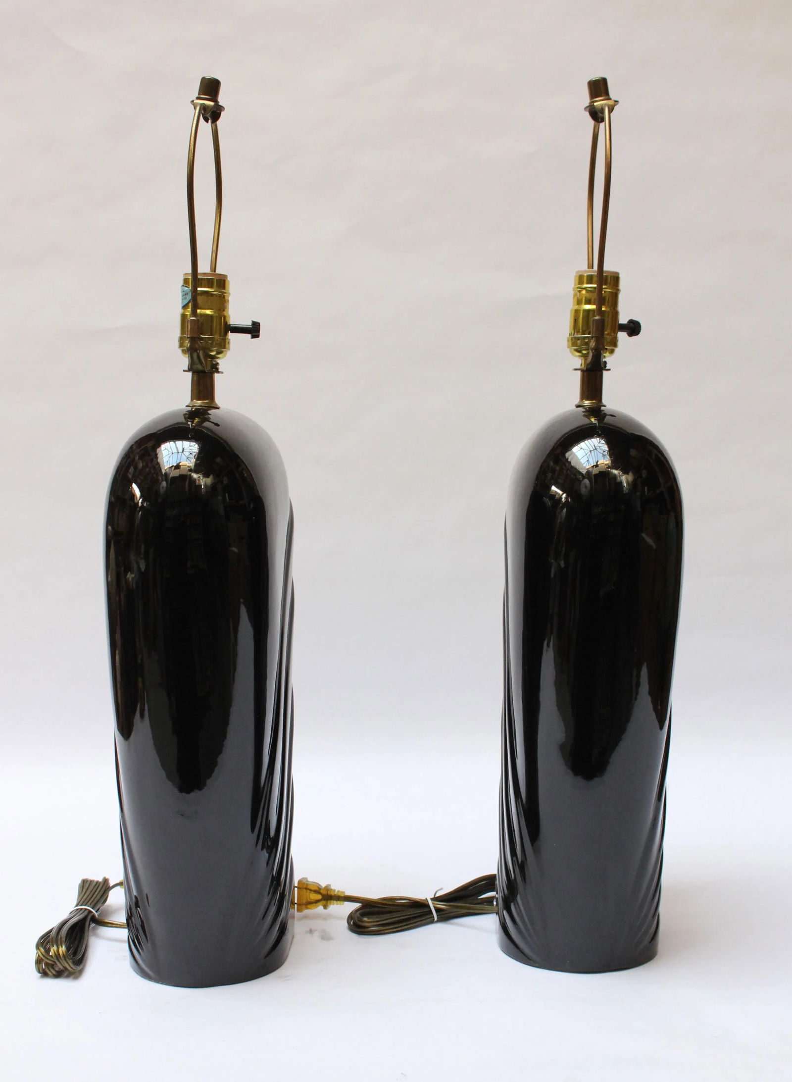 Pair of Postmodern Black Ceramic Table Lamps by O Design - 4