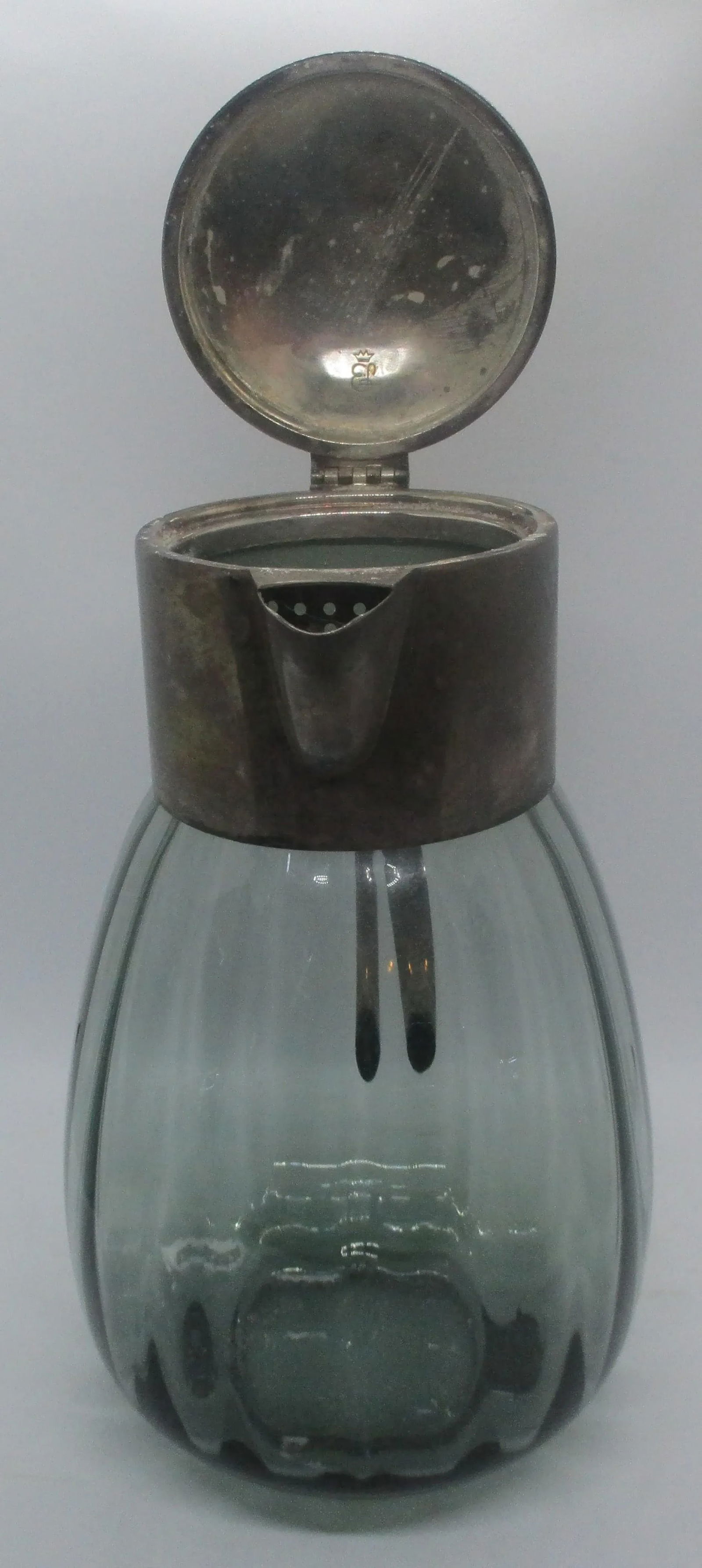 1930s Silverplate and Glass Water Carafe Eisenberg Lozano, Made in Germany - 8