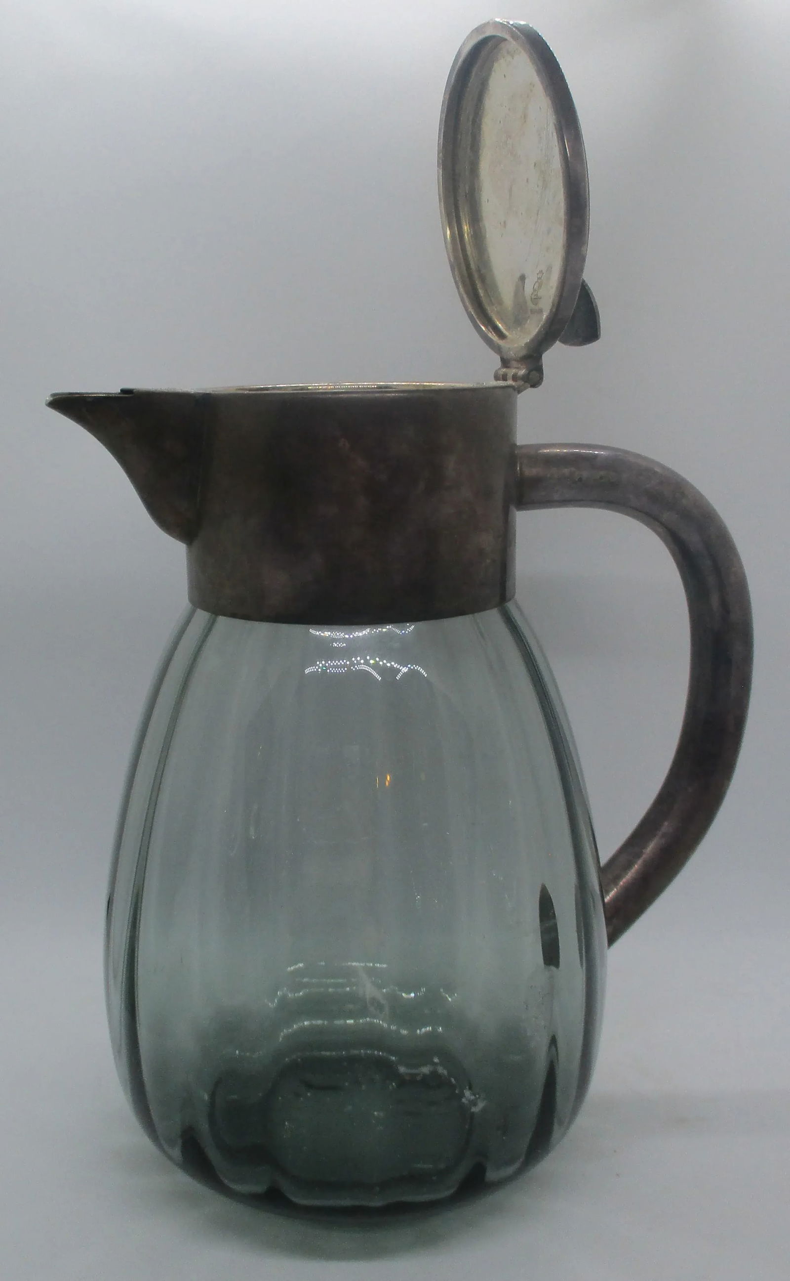 1930s Silverplate and Glass Water Carafe Eisenberg Lozano, Made in Germany - 9