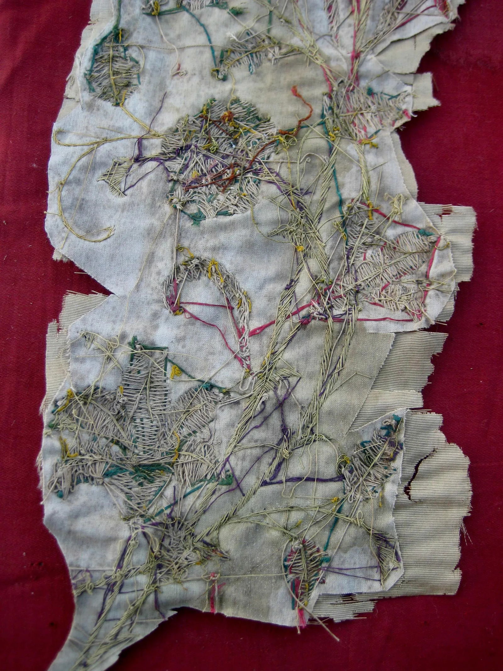 Early 19th Century Gold Embroidery Banner Fragment Flowers Branch (B) - 9