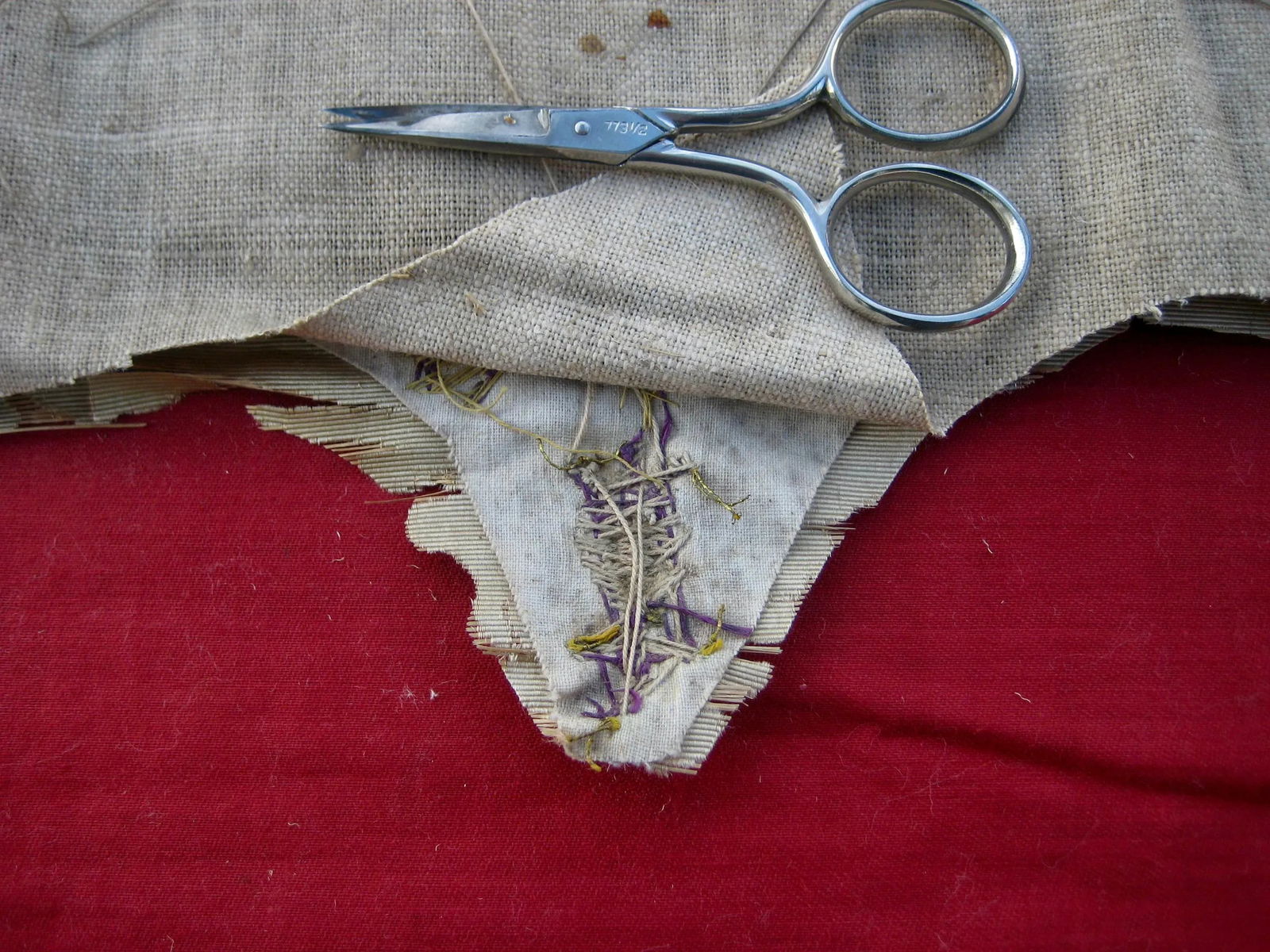 Antique Gold Embroidery Fragment Garland of Roses - 9