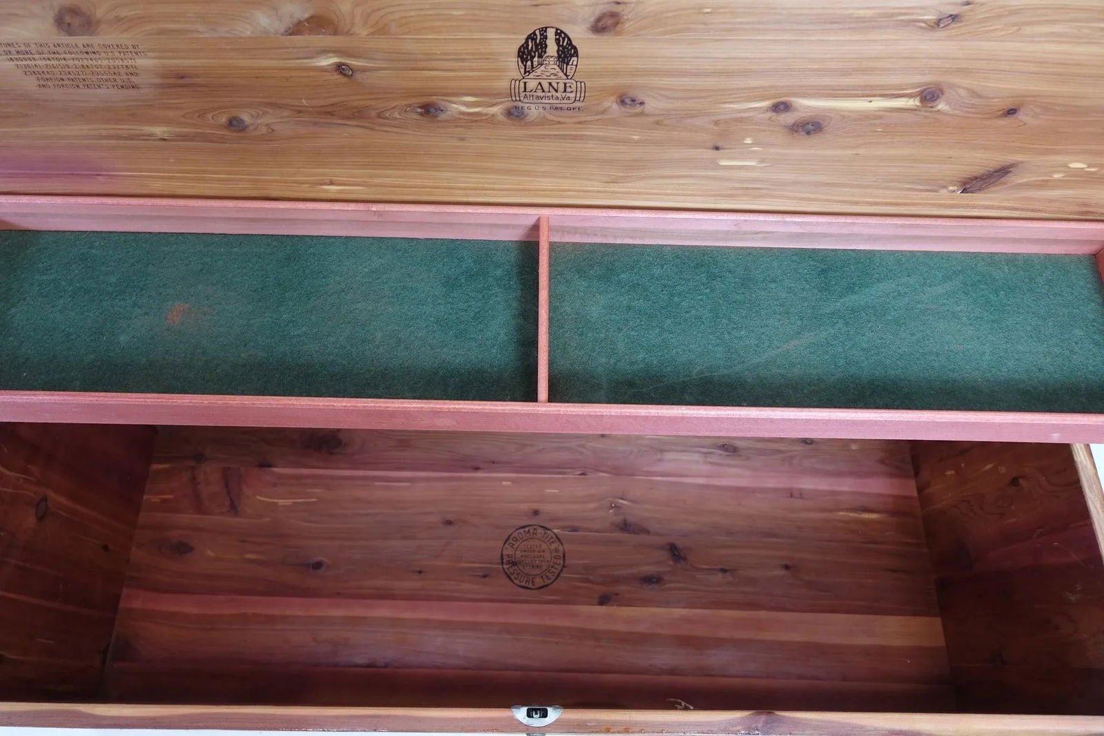 Late 20th Century Vintage Cedar Chest - 8