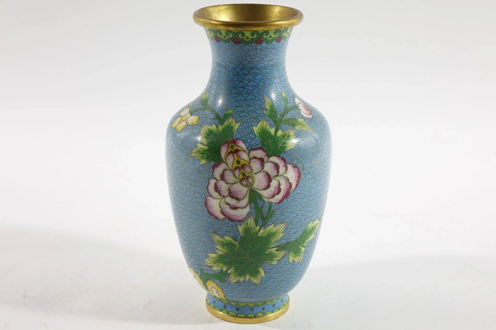 A Pair of Antique Chinese Cloisonne Vases - - 7