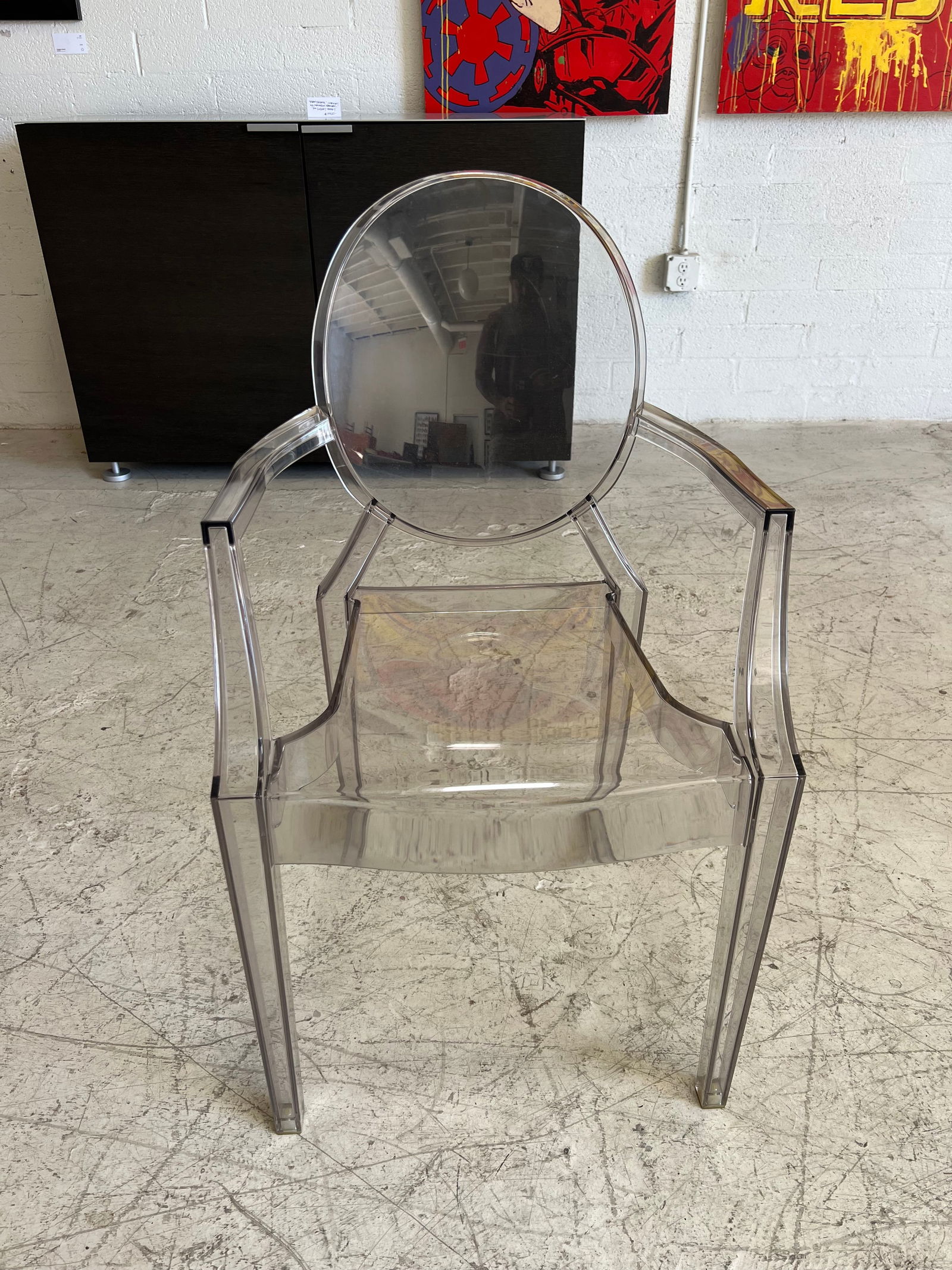 Vintage Acrylic Louis Ghost Chair by Philippe Starcke for Kartell - 4