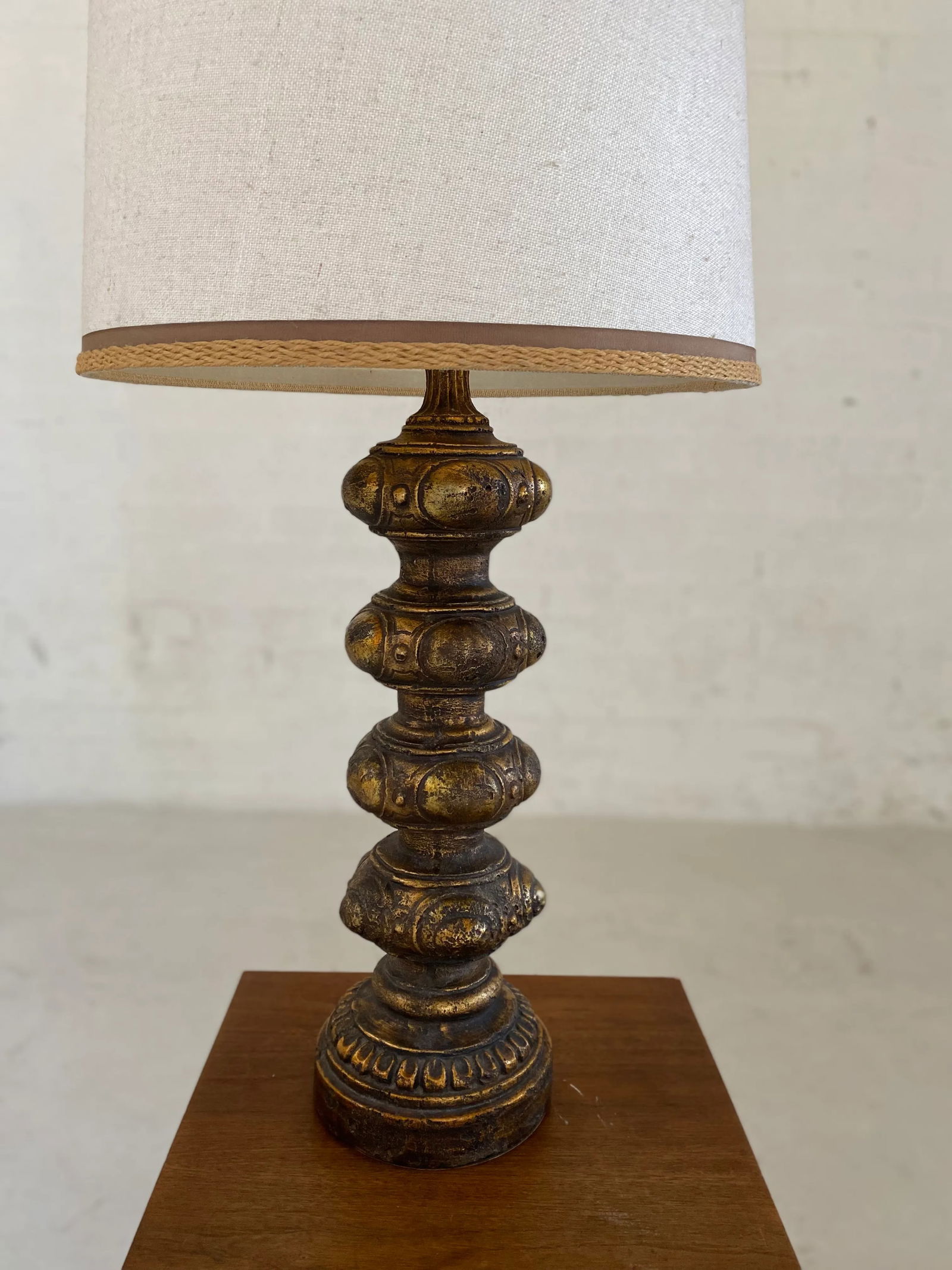 Vintage Oversized Brass Moroccan Style Table Lamp - 3