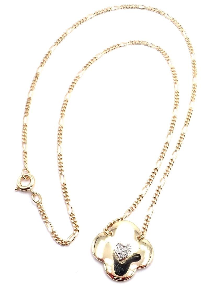 Authentic! Vintage Cartier 18k Yellow Gold Diamond Heart Clover Pendant Necklace: Authentic! Vintage Cartier 18k Yellow Gold Diamond Heart Clover Pendant Necklace About This Piece: Metal: 18k Yellow Gold Length: Weight: 16" 9.2 grams Pendant: 8mm x 8mm Stones: 6 round brilliant