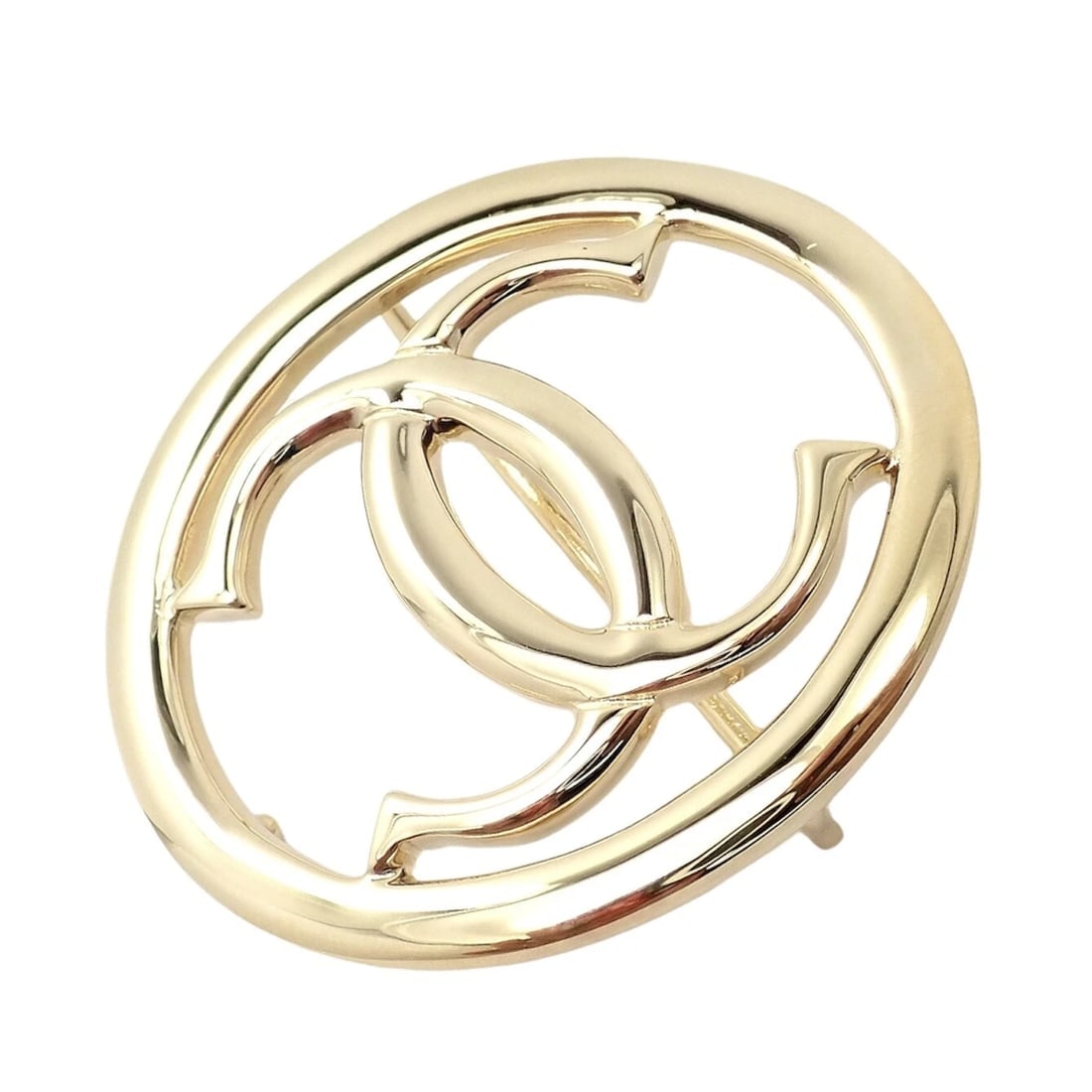 Rare! Cartier 18k Yellow Gold Signature Classic Large Double C Belt Buckle: Rare! Cartier 18k Yellow Gold Signature Classic Large Double C Belt Buckle About This Piece: Metal: 18k Yellow Gold Size: Buckle: 42mm x 49mm Fits belt strap 38mm and thinner Weight: 40.1g Hallmarks: