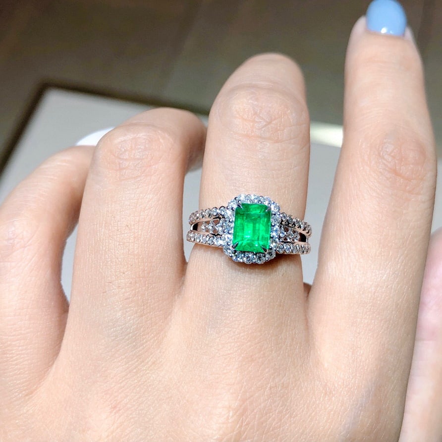 14K GOLD 1.12 CT VIVID GREEN NATURAL EMERALD & DIAMOND RING - 2