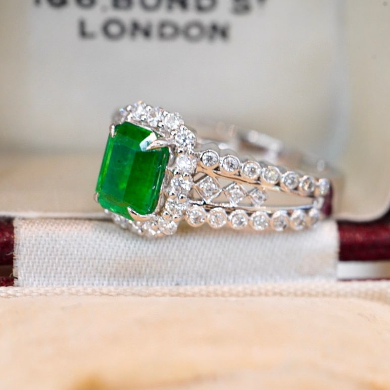 14K GOLD 1.12 CT VIVID GREEN NATURAL EMERALD & DIAMOND RING - 4