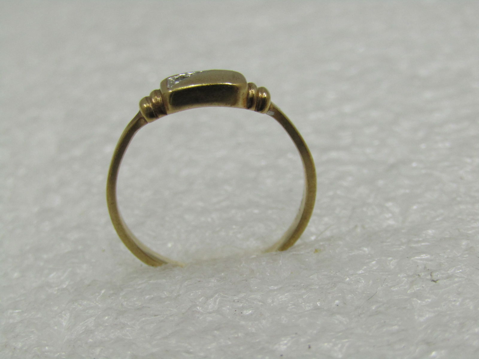 Vintage 10kt Gold & Diamond Signet Ring, Sz. 3.5 - 4