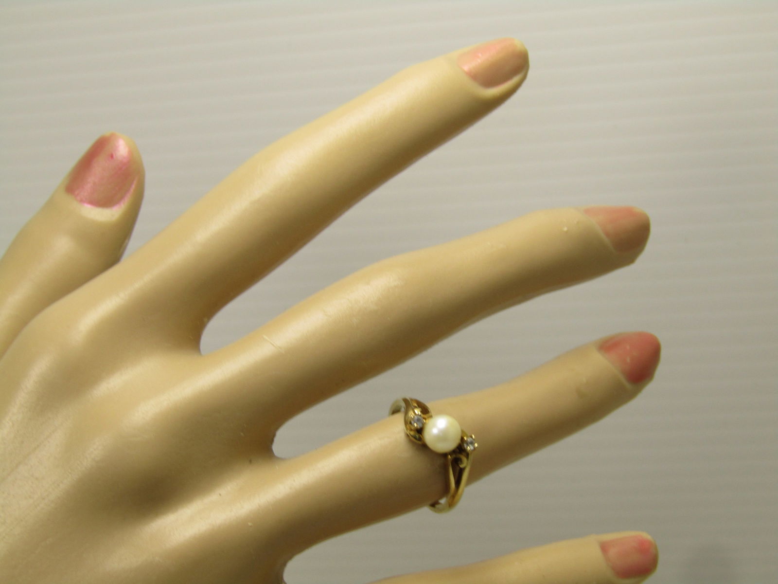 Vintage 10kt Pearl Clear Stone Ring, Sz. 6.5 1960's-1970's, Signed - 6