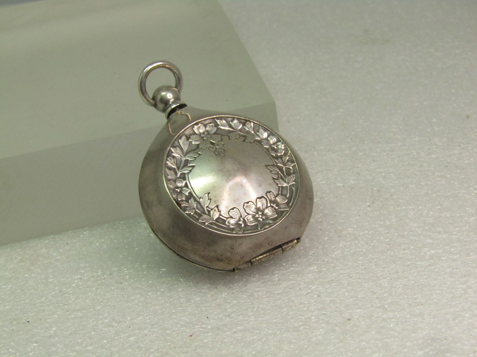 Antique Silver Coin Holder Locket/Pendant, 1800's-1910 - 3