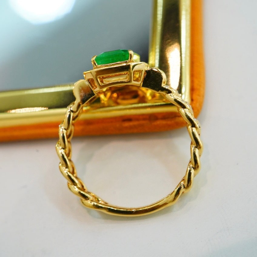 14K GOLD 1.35 CT VIVID GREEN NATURAL EMERALD & DIAMOND RING - 5