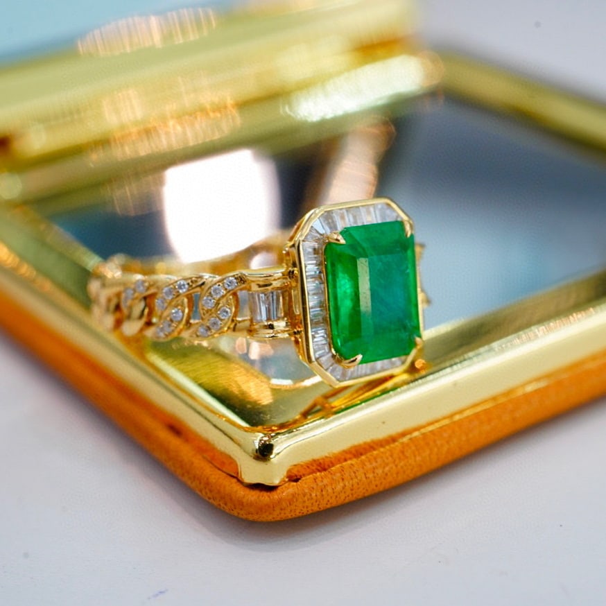 14K GOLD 1.35 CT VIVID GREEN NATURAL EMERALD & DIAMOND RING - 7