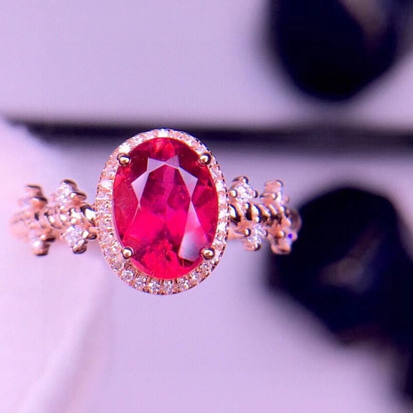 14K GOLD 1.45 CT NATURAL TOURMALINE & DIAMOND RING: Title:14K GOLD 1.45 CT NATURAL TOURMALINE & DIAMOND RINGDescription:Ref:230528351Gold Content:14K GoldRing Size:7.25USMain Gemstone:TourmalineNumber of stones:1Shape:OvalCarat Weight:1.45ct