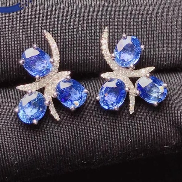14K GOLD 3.0 CT NATURAL SAPPHIRE & DIAMOND EARRINGS: Title:14K GOLD 3.0 CT NATURAL SAPPHIRE & DIAMOND EARRINGSDescription:Ref:230528353Gold Content:14K GoldMain Gemstone:SapphireNumber of stones:6Shape:OvalCarat Weight:3.0ct