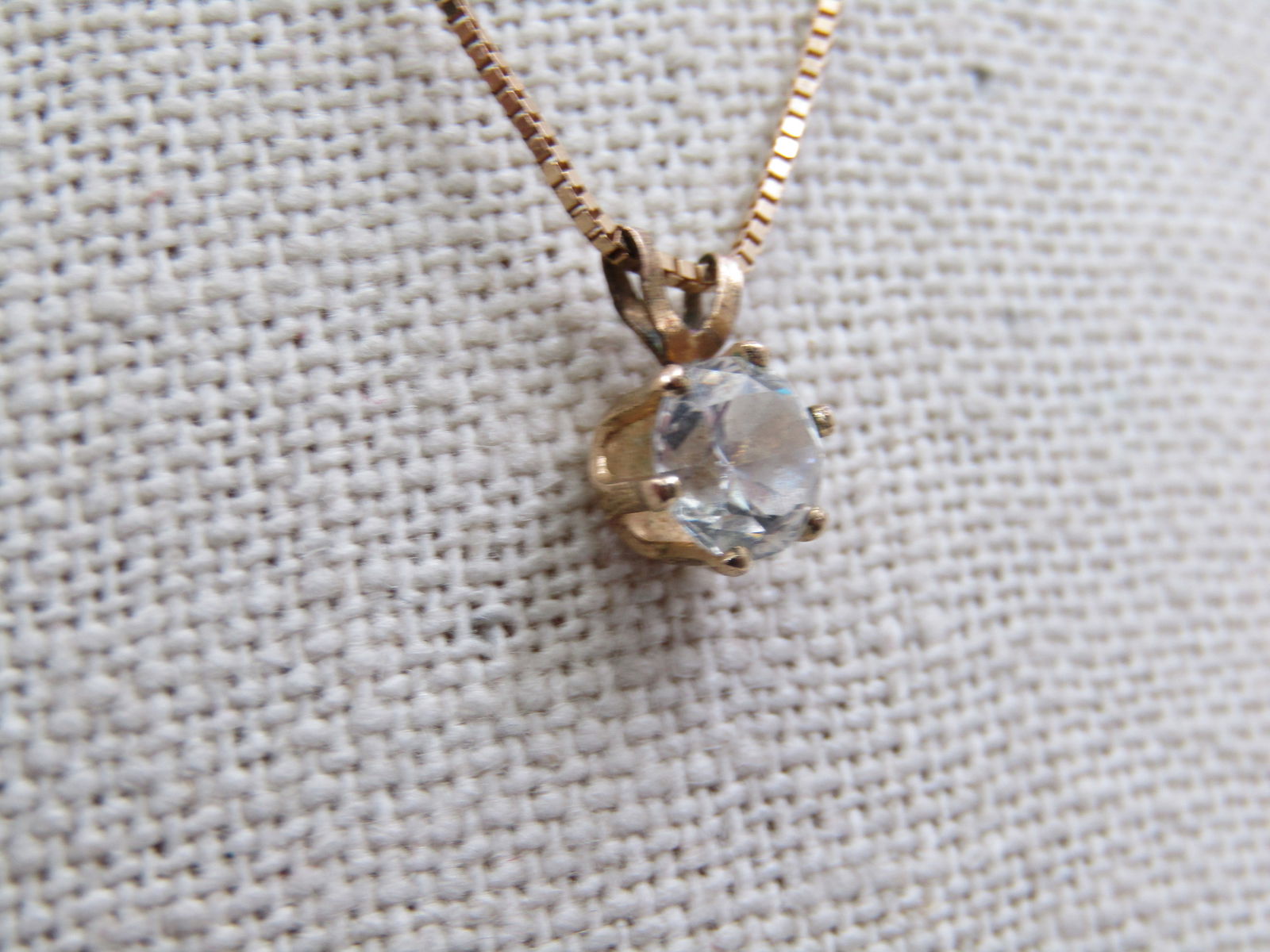 Vintage 10kt CZ Solitaire Necklace, 24", Box Chain - 3