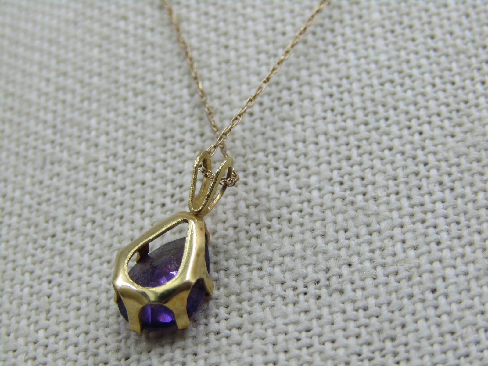 Vintage 14kt Amethyst Solitaire Necklace, 18.75", .55ctw - 6