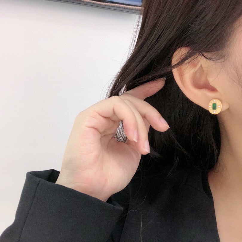 14K GOLD 0.55 CT VIVID GREEN NATURAL EMERALD & PEARL & DIAMOND EARRINGS - 4