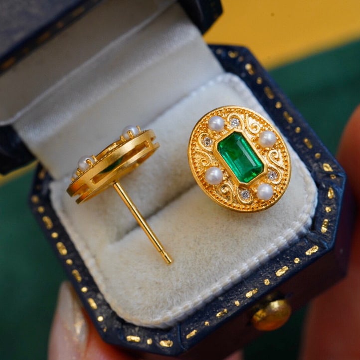 14K GOLD 0.55 CT VIVID GREEN NATURAL EMERALD & PEARL & DIAMOND EARRINGS - 6