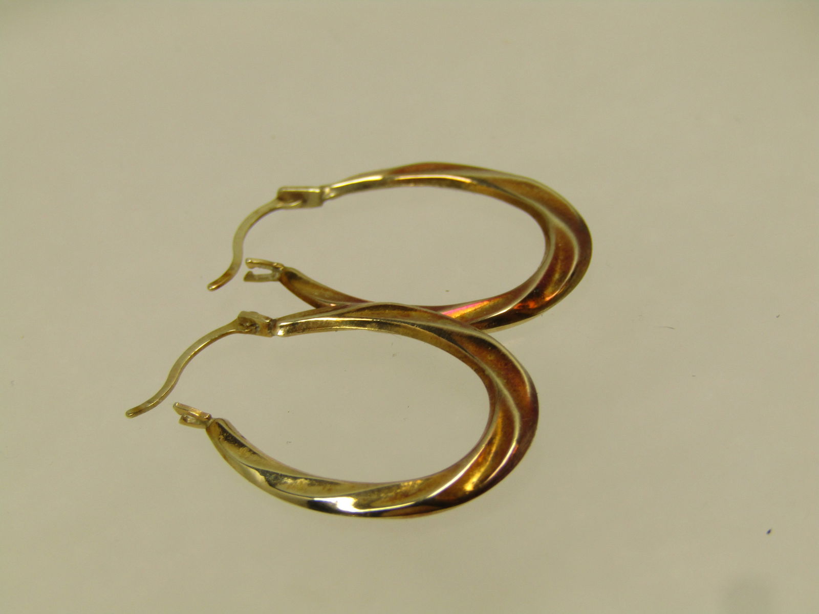 Vintage 10kt Gold Hoop Earrings, Pierced, 1970's-1980's, Signed ZA - 2