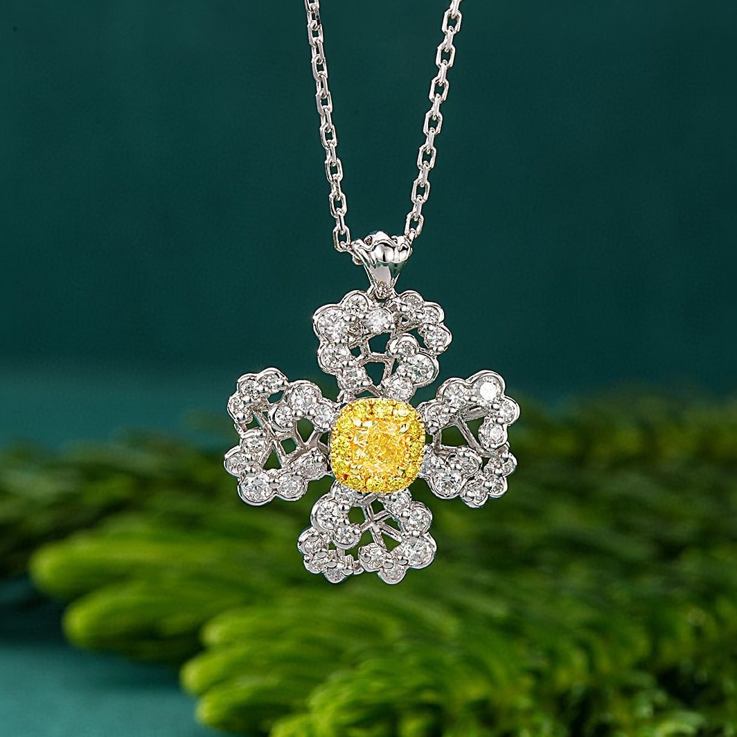 14K GOLD 0.69 CTW NATURAL YELLOW DIAMOND & DIAMOND PENDANT: Title:14K GOLD 0.69 CTW NATURAL YELLOW DIAMOND & DIAMOND PENDANTDescription:Ref:230528334Gold Content:14K GoldMain Gemstone:Yellow DiamondNumber of stones:1Shape:CushionCarat Weight:0.18ct