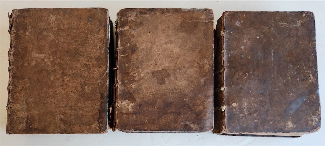 1700 BIBLE in FRENCH 3 VOLUMES antique ILLUSTRATED w/ MAP La Sainte Bible - 5