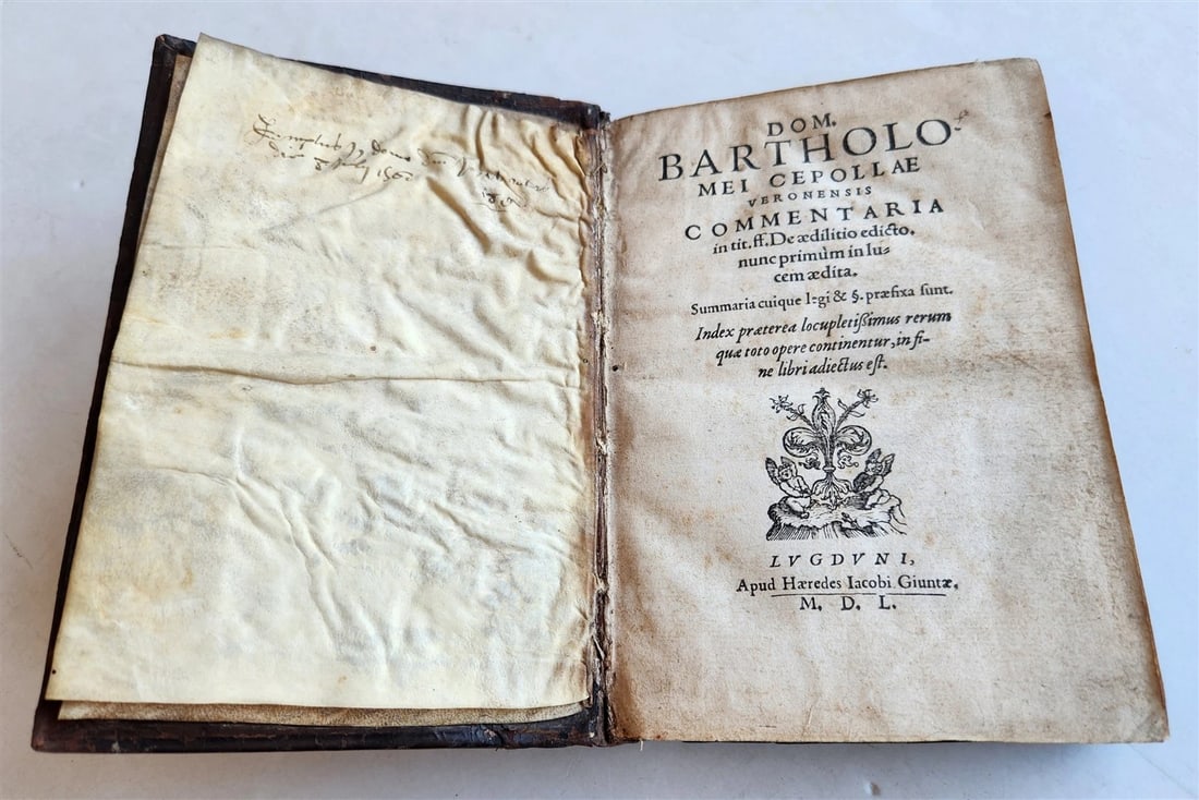1550 LAW BOOK by Bartholomei Cipolla antique 16th C. original binding - 6