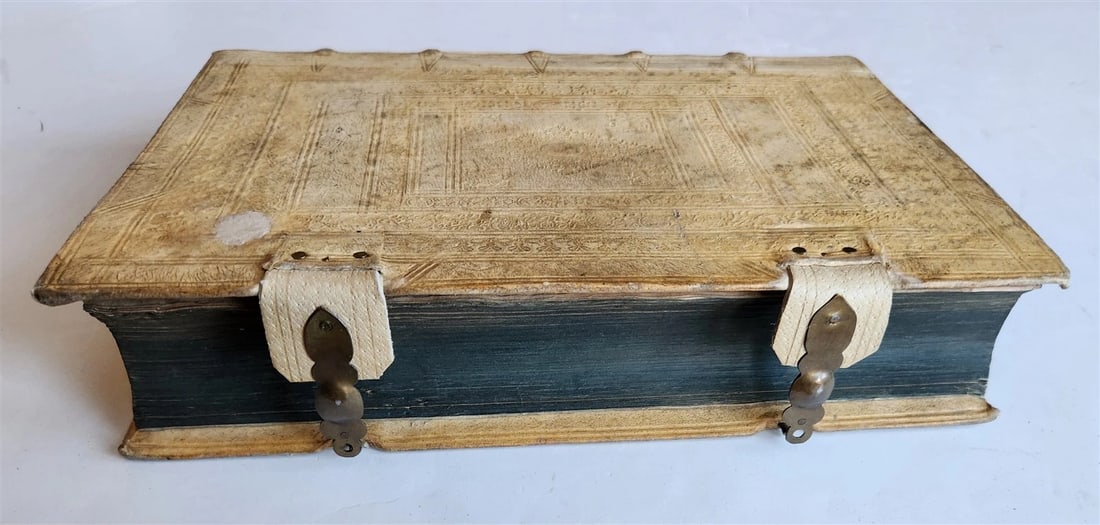 1610 MEDICAL TREATISE by FERNELL antique Universa medicina PIGSKIN BOUND FOLIO - 3