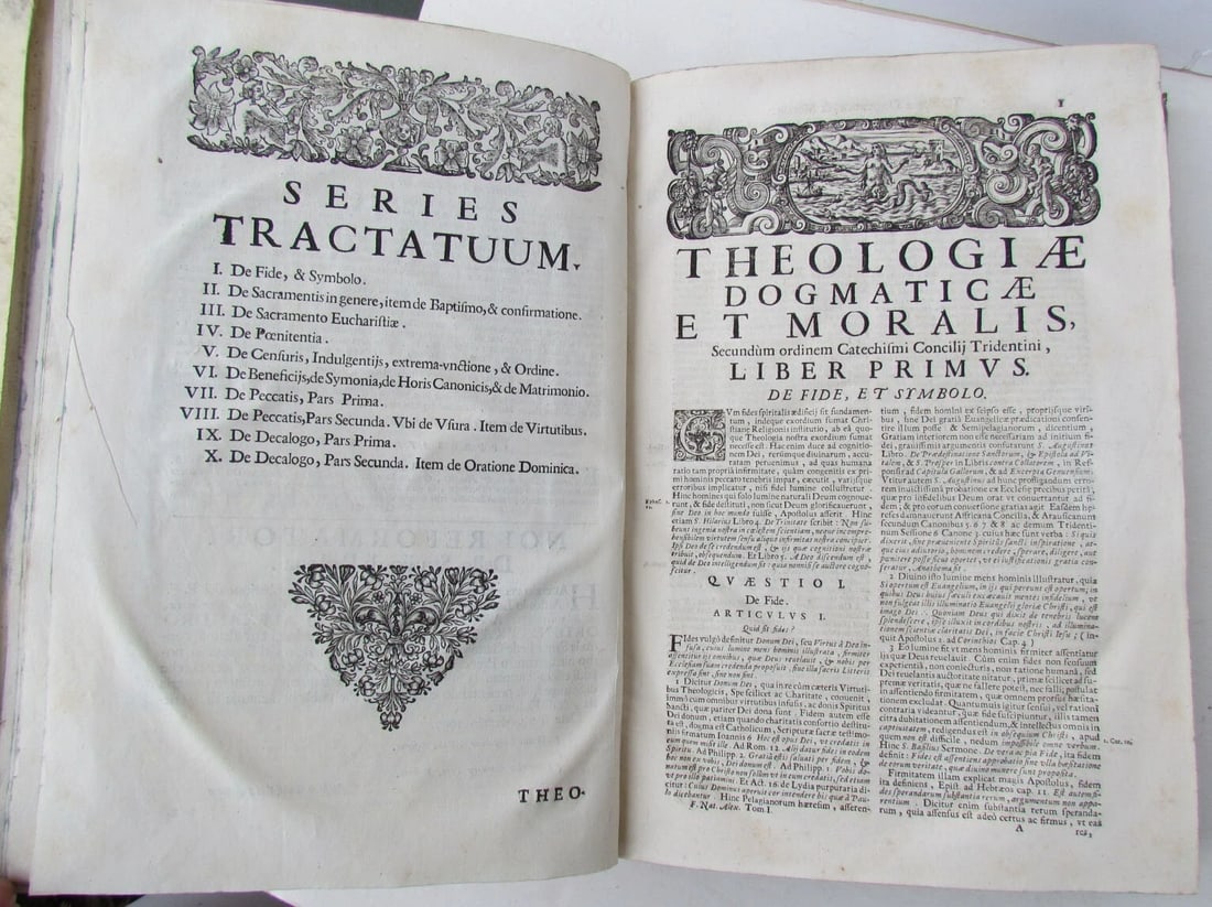 1698 2 VOLUMES ANTIQUE VELLUM FOLIOS 9.5 x 13.5'' THEOLOGIA DOGMATICA - 12