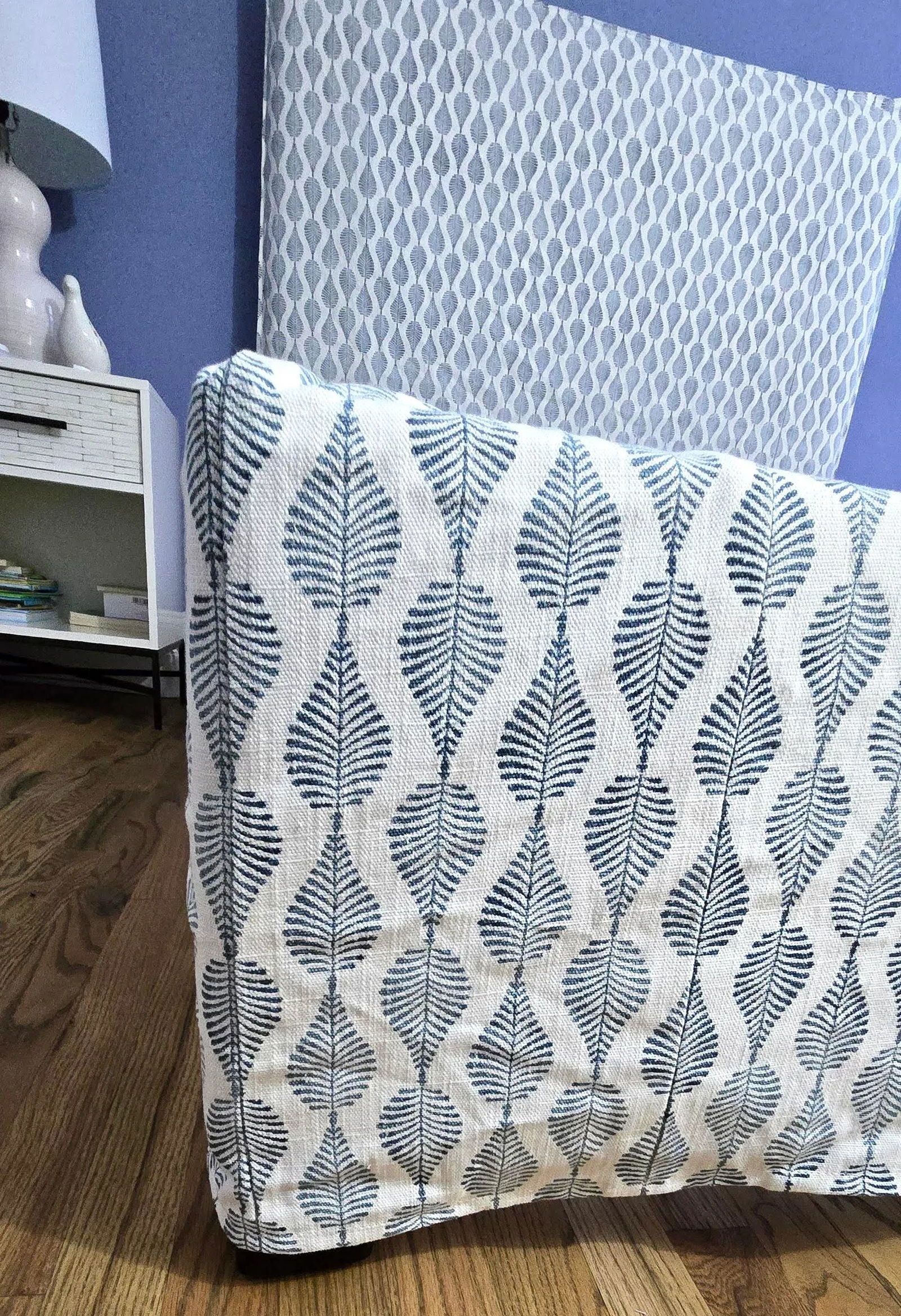 Lee Industries Mumbai Ink Slipcovered Full Bed - 10