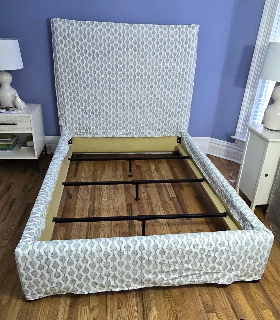 Lee Industries Mumbai Ink Slipcovered Full Bed - 3