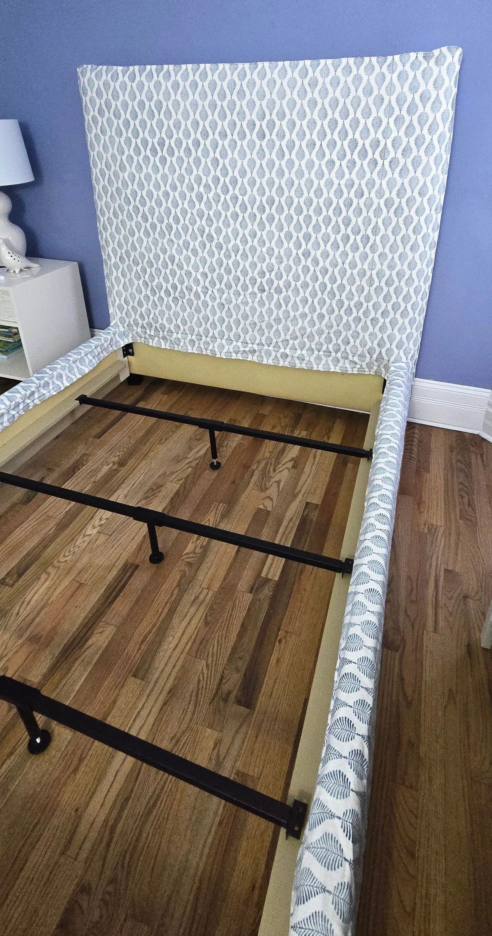 Lee Industries Mumbai Ink Slipcovered Full Bed - 7