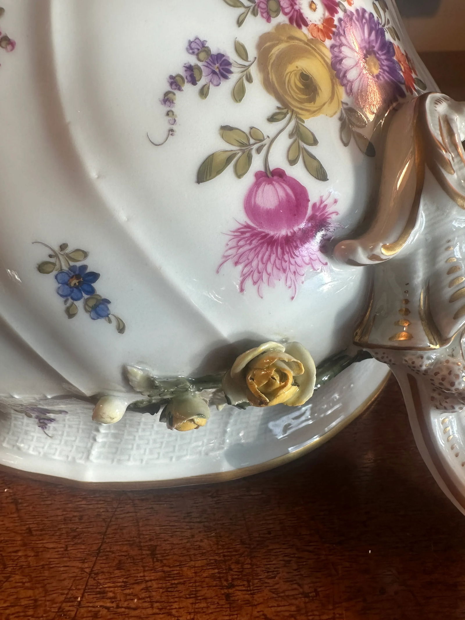 Late 18th Century Kpm Porcelain Toureen in the Meisen Taste - 11