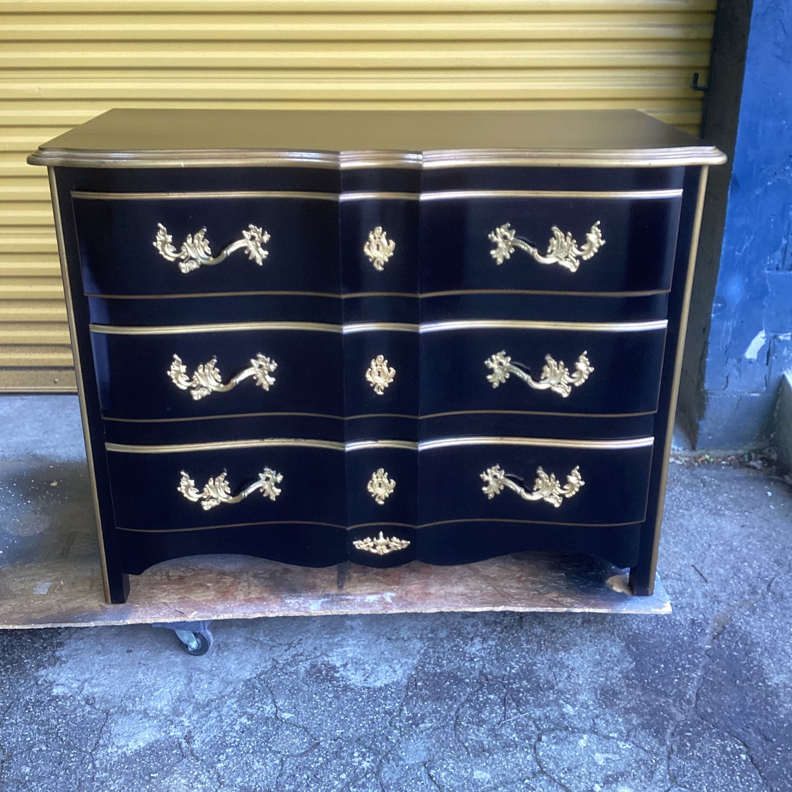 Restored Vintage Ralph Lauren "Bel Aire" Chest of Drawers - 5