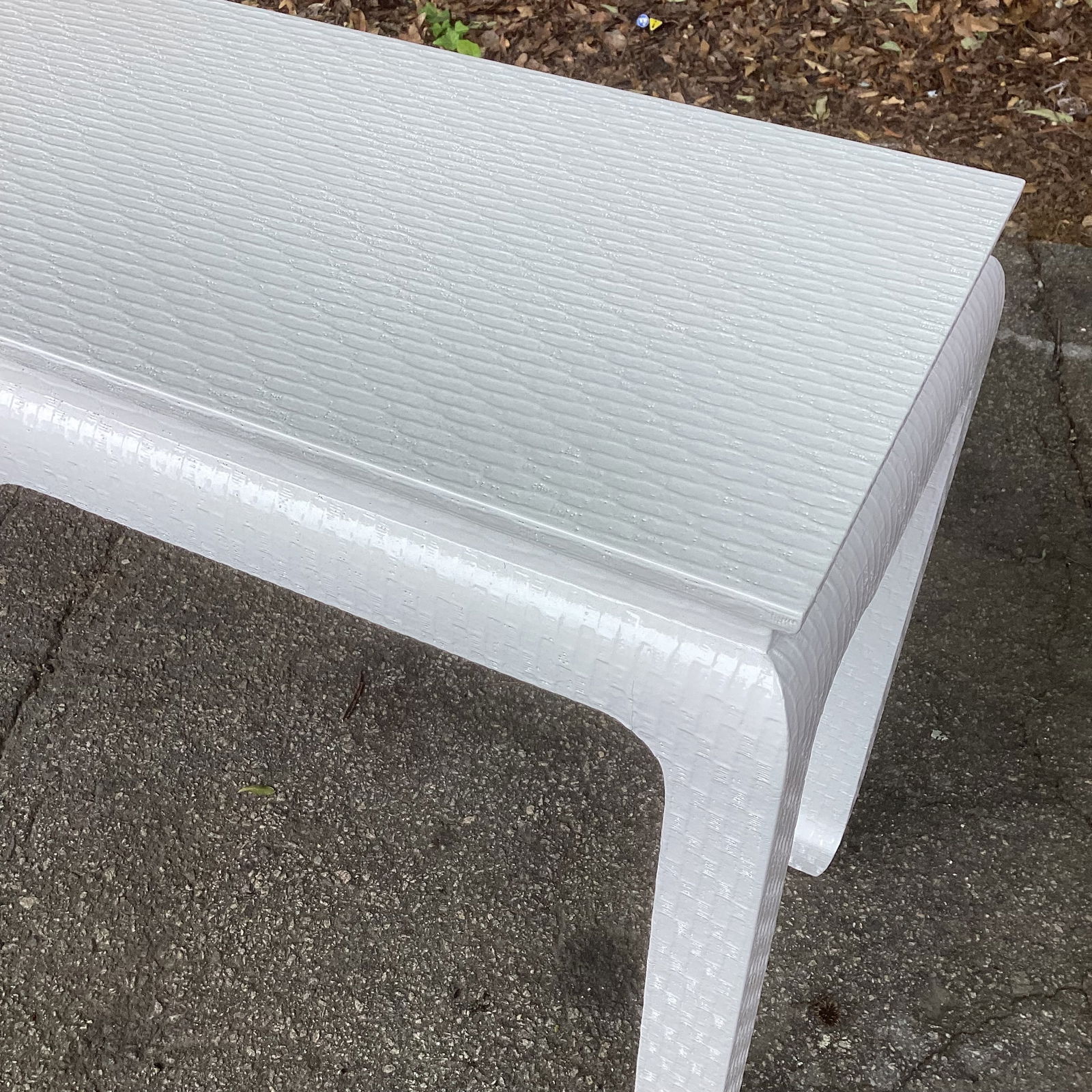 1970s Restored Baker Furniture Company Raffia Wrapped Console in Pearl White - 4