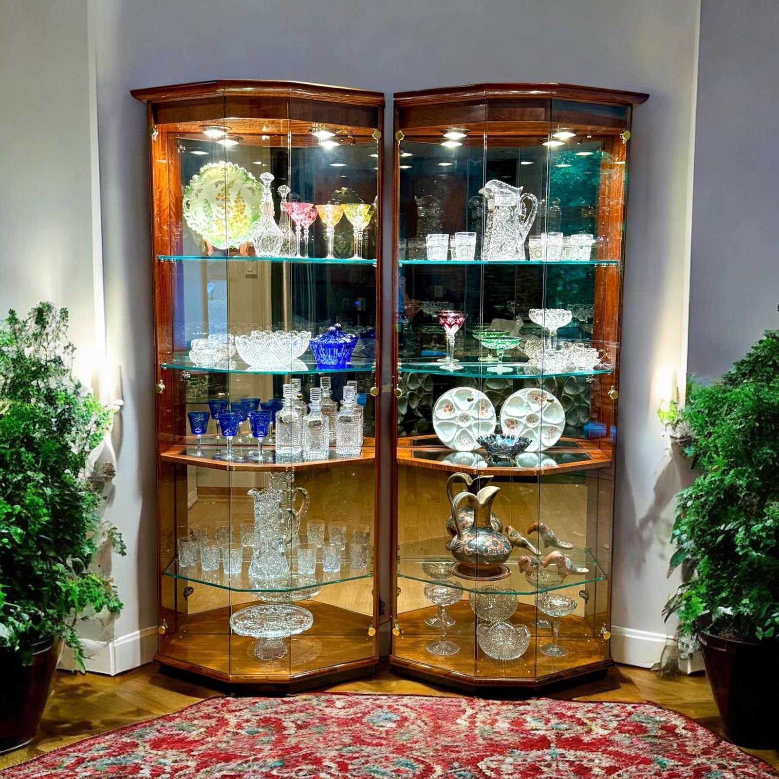 Henredon Cherry Wood Vitrine Illuminated Display Cabinets Book Matched Pair - 4