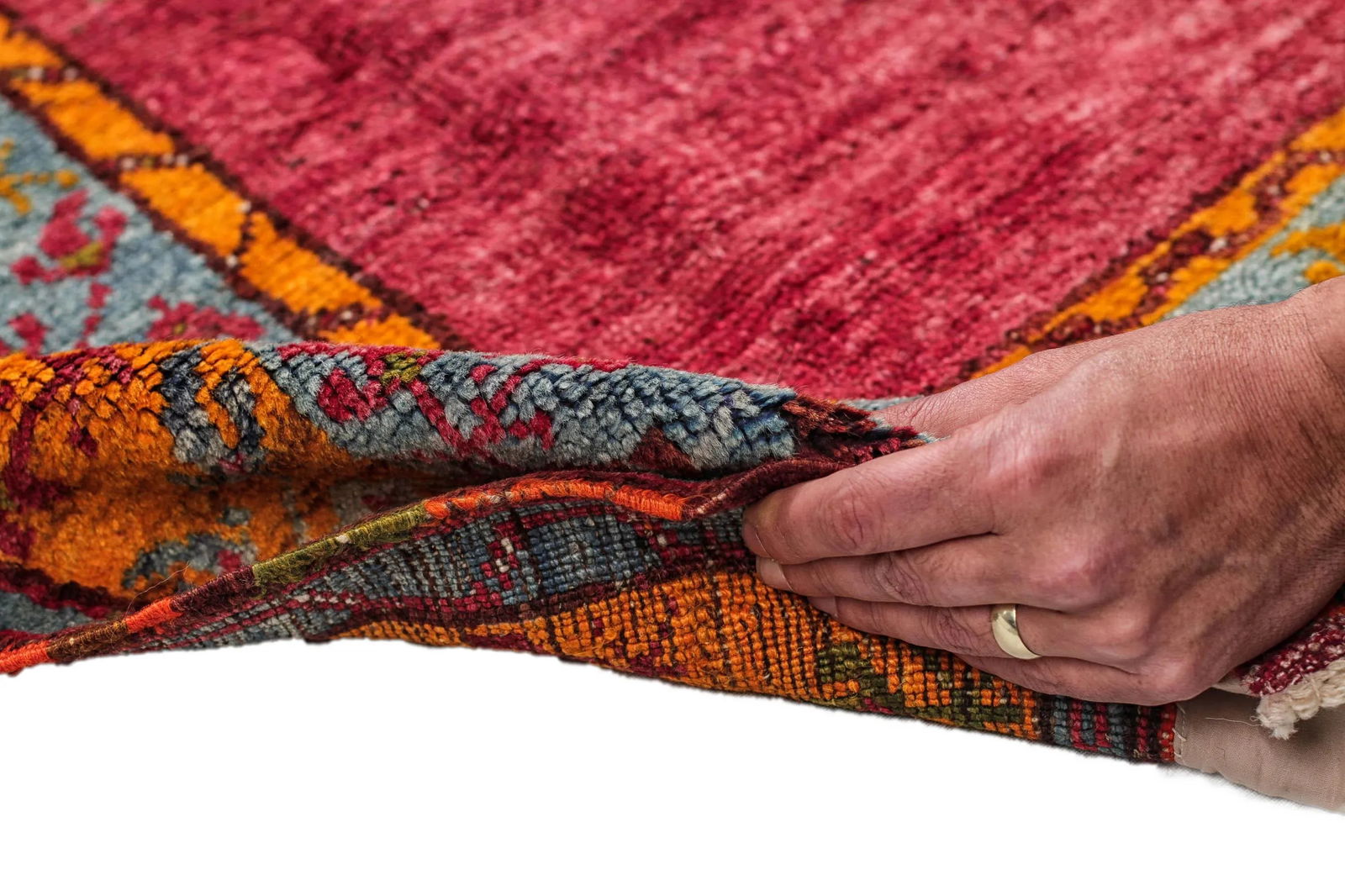 Vintage Hand-Knotted Turkish Prayer Rug - Rare Early-1900s Collector Piece With Tree-of-Life Motif - 8